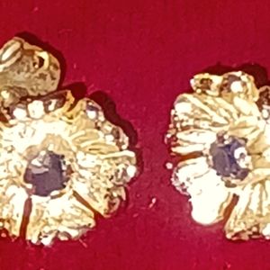 Stud silver and sapphire flower earrings